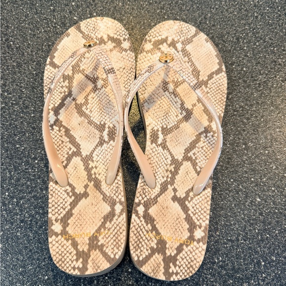 Women’s Tory Burch Sunset Blush Roccia Snake Skin Print Flip Flops - size 9.5 - Picture 5 of 5
